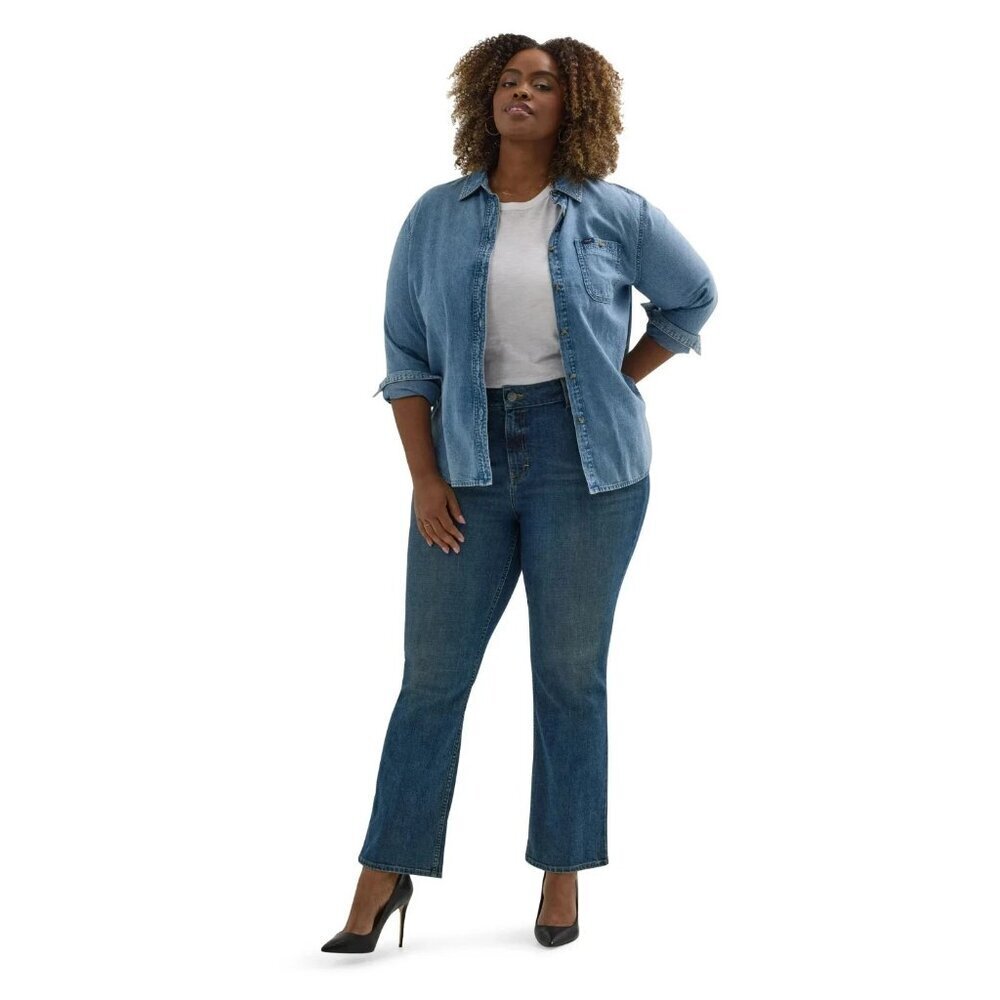 Lee Women's Plus Bootcut Jean, Size 18W(Long), Mid-Rise, Regular Fit, Blue - Picture 6 of 6
